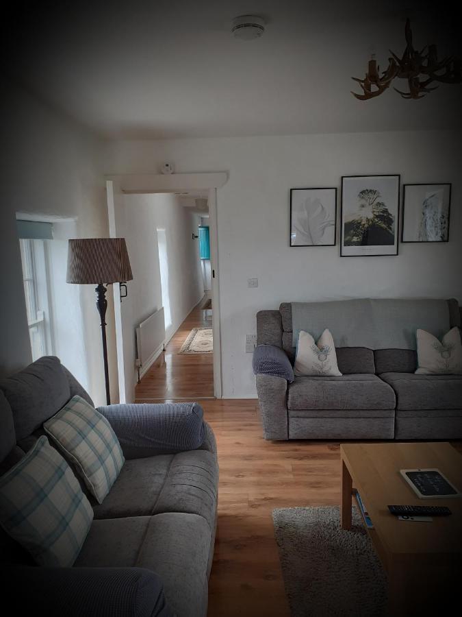 לימוואדי Ballymultimber Cottages - Mountain Views Near Beach מראה חיצוני תמונה
